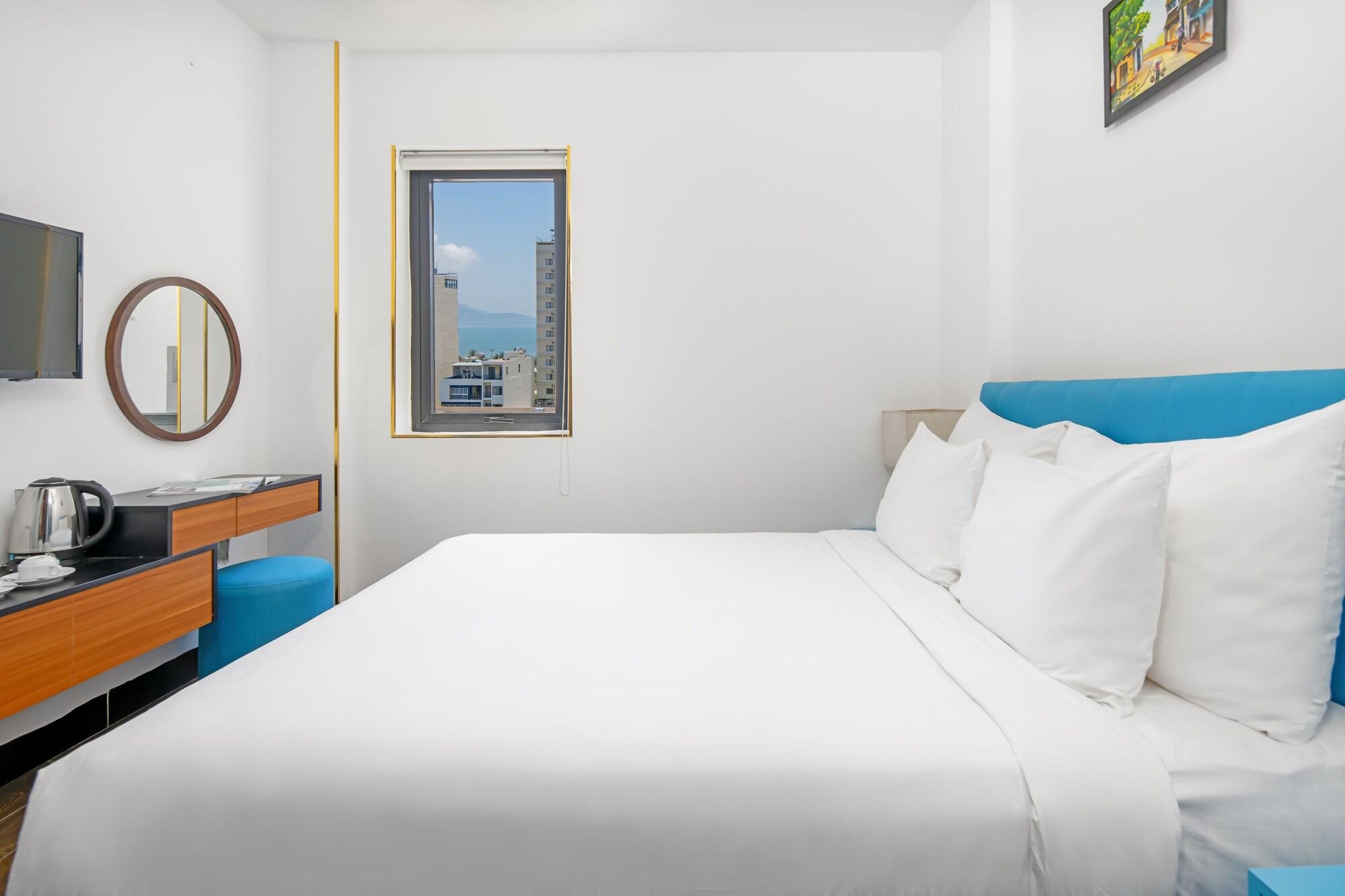 Platinum Danang Hotel Екстериор снимка