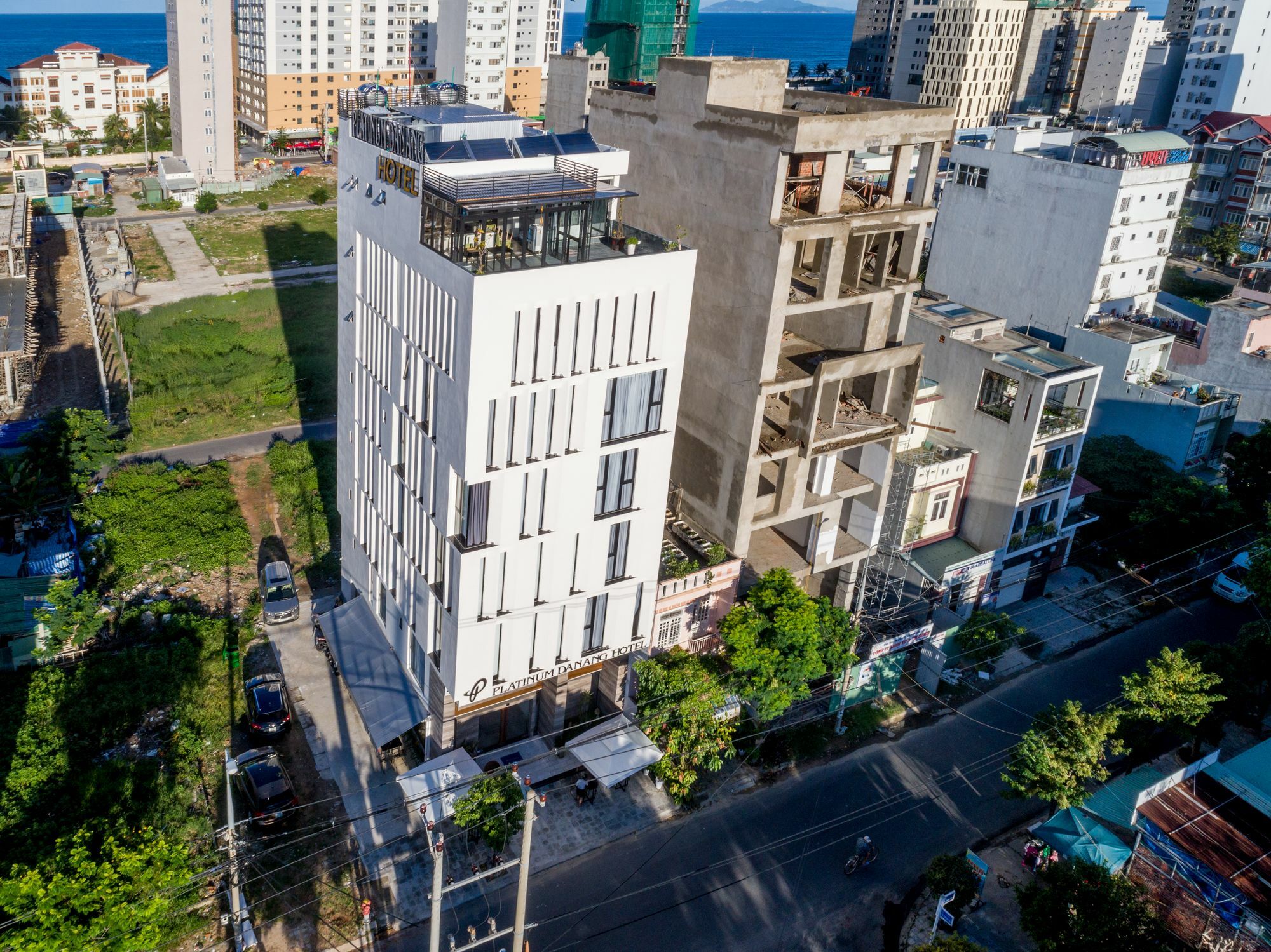 Platinum Danang Hotel Екстериор снимка