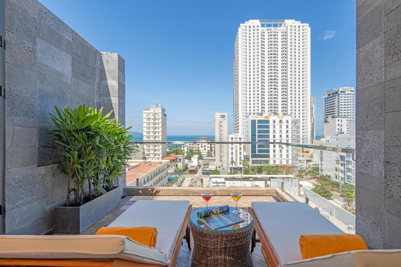 Platinum Danang Hotel Екстериор снимка